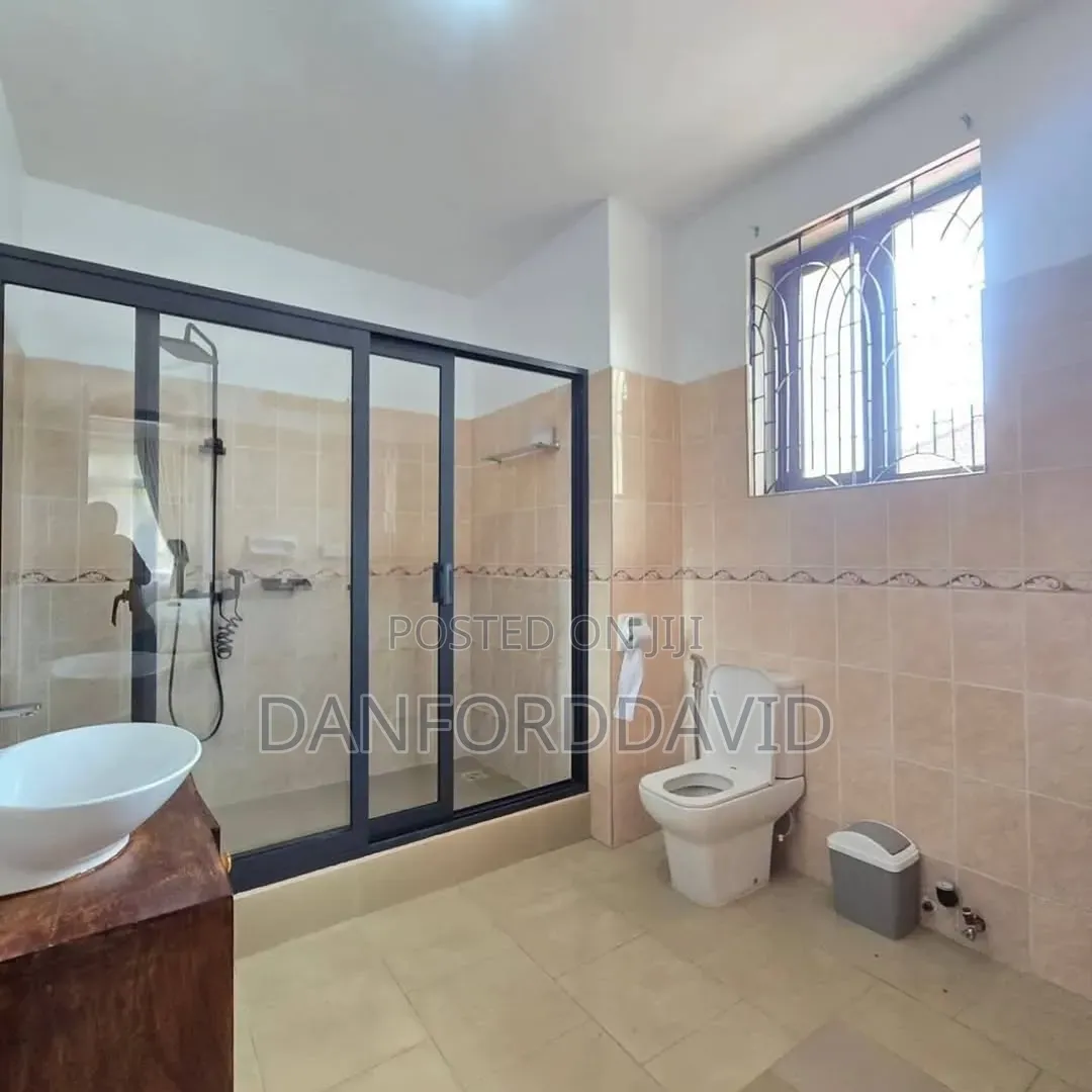 4bdrm House in Kahwa Real Estate, Kawe for rent