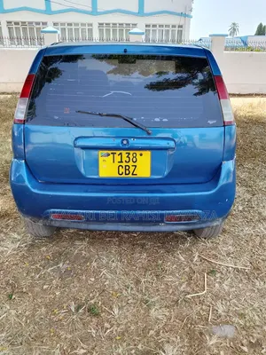 Suzuki Swift 2004 Blue