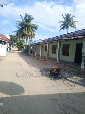 Furnished 18bdrm House in Kwadiwani, Ilala for sale