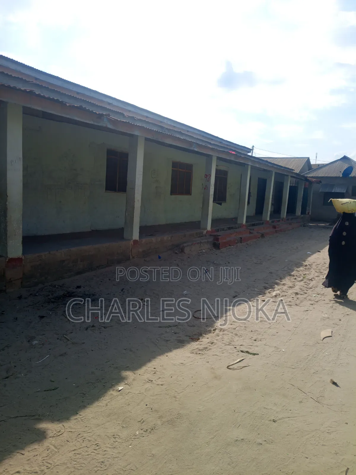 Furnished 18bdrm House in Kwadiwani, Ilala for sale