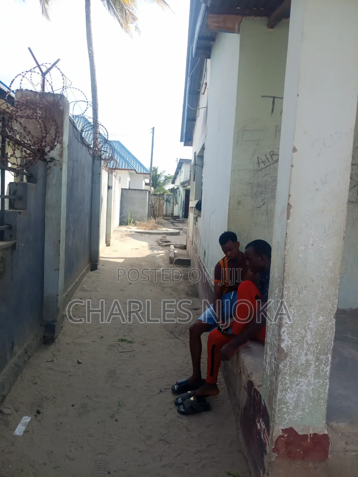 Furnished 18bdrm House in Kwadiwani, Ilala for sale
