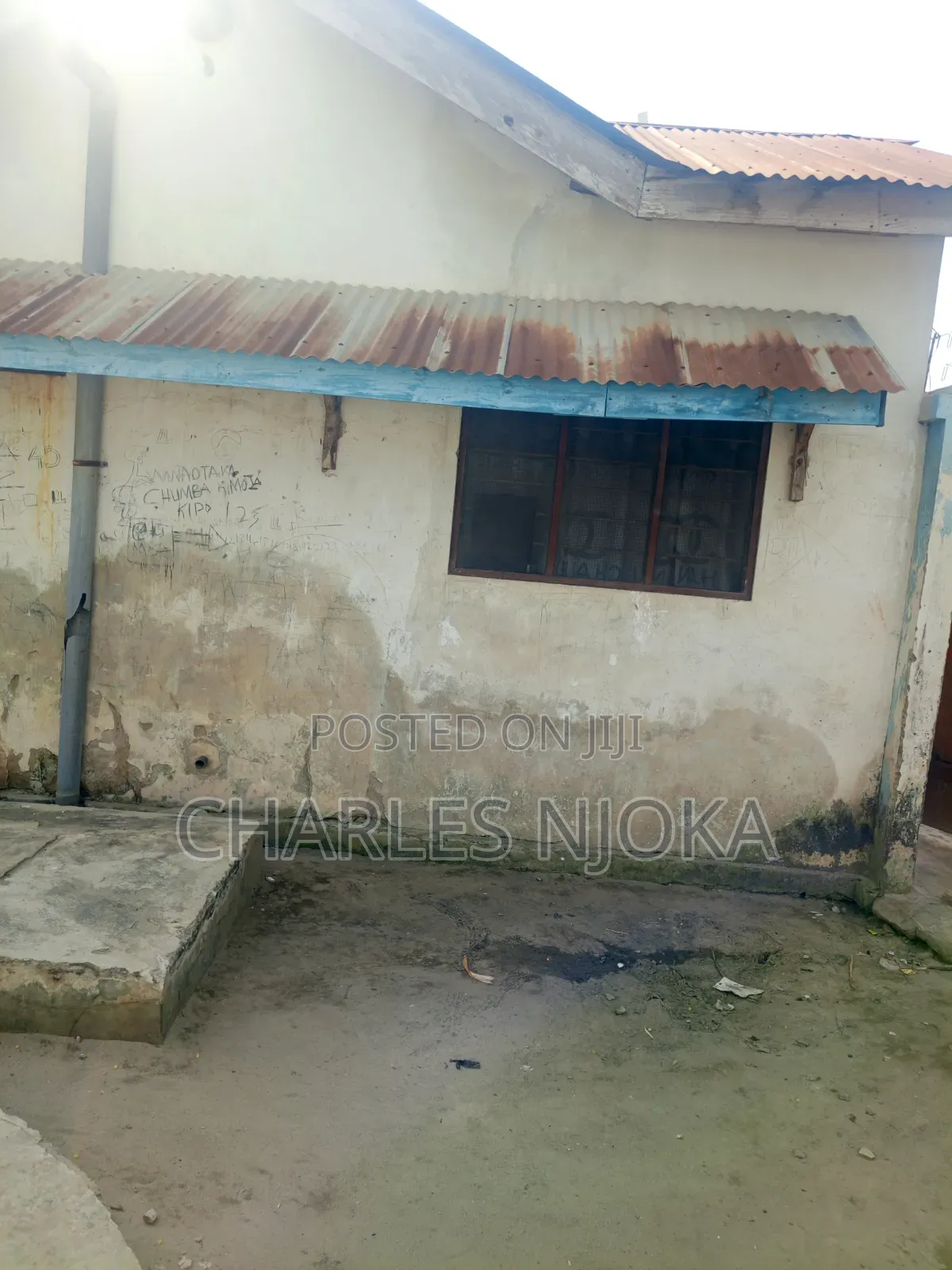 Furnished 18bdrm House in Kwadiwani, Ilala for sale