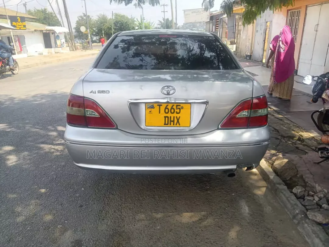 Toyota Brevis 2005 Silver