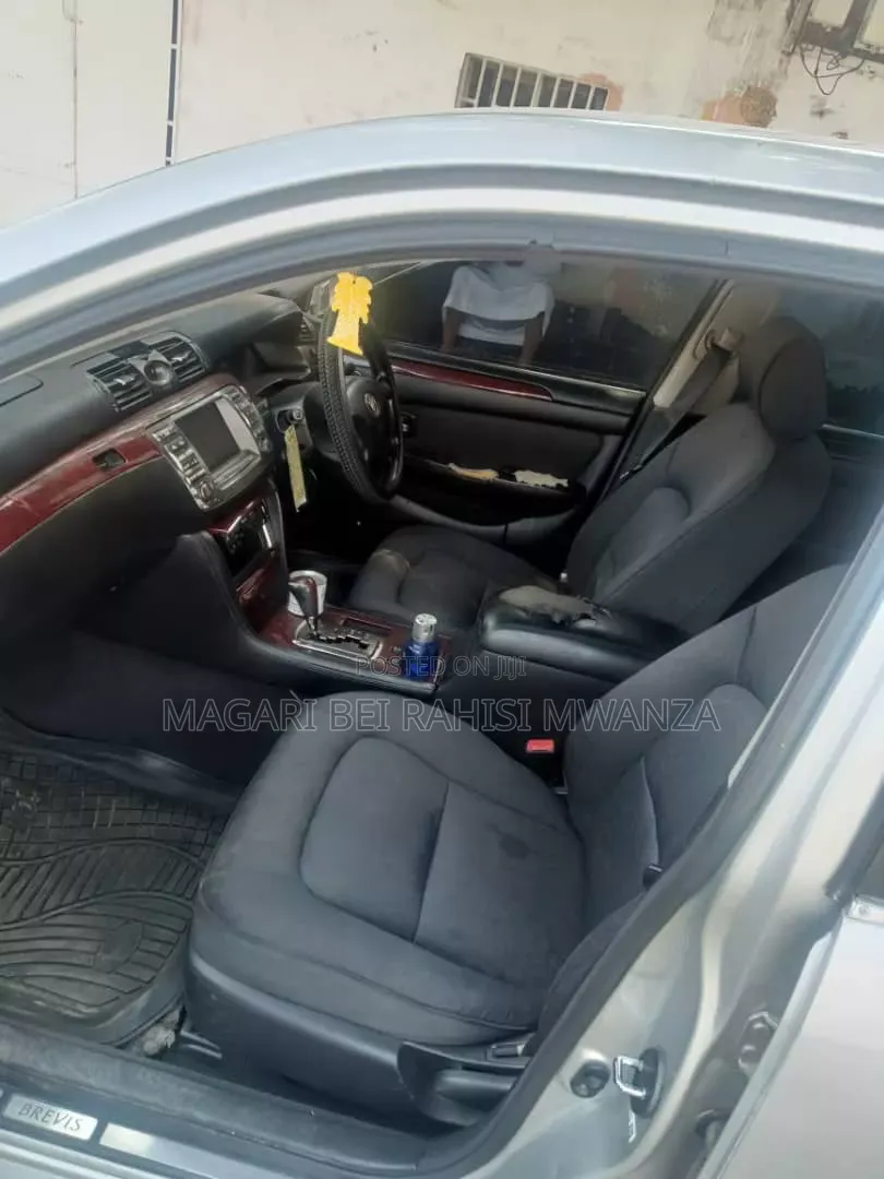 Toyota Brevis 2005 Silver