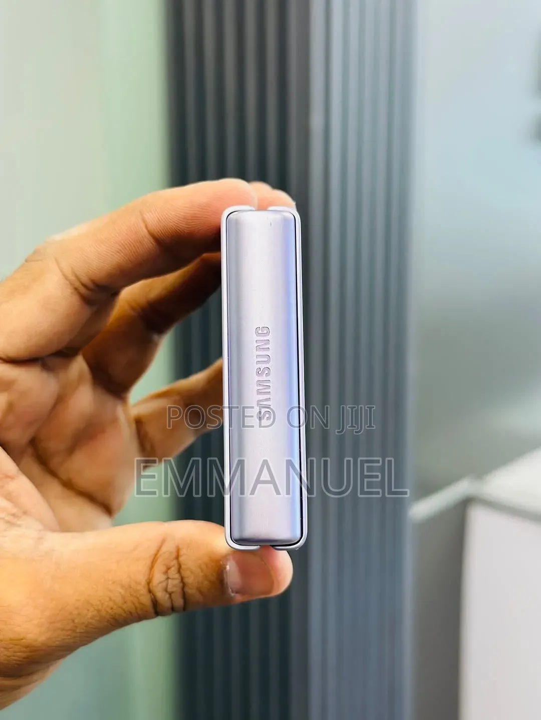 New Samsung Z 16 GB Gray