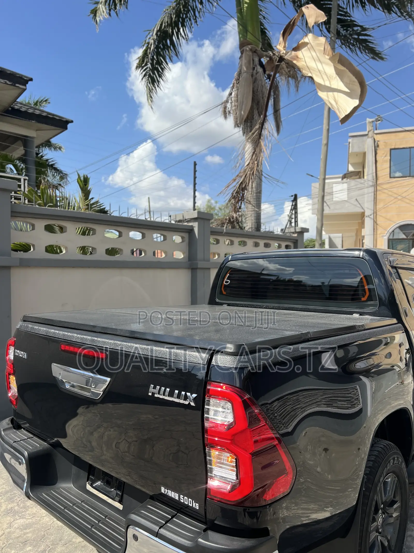 Toyota Hilux 2024 Black