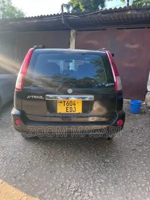 Nissan X-Trail 2006 Black