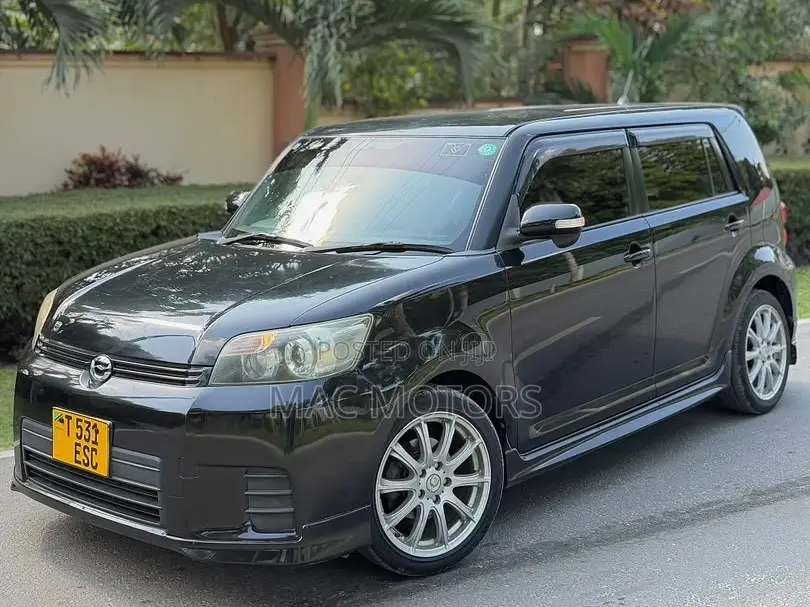 Toyota Corolla Rumion 2009 Black