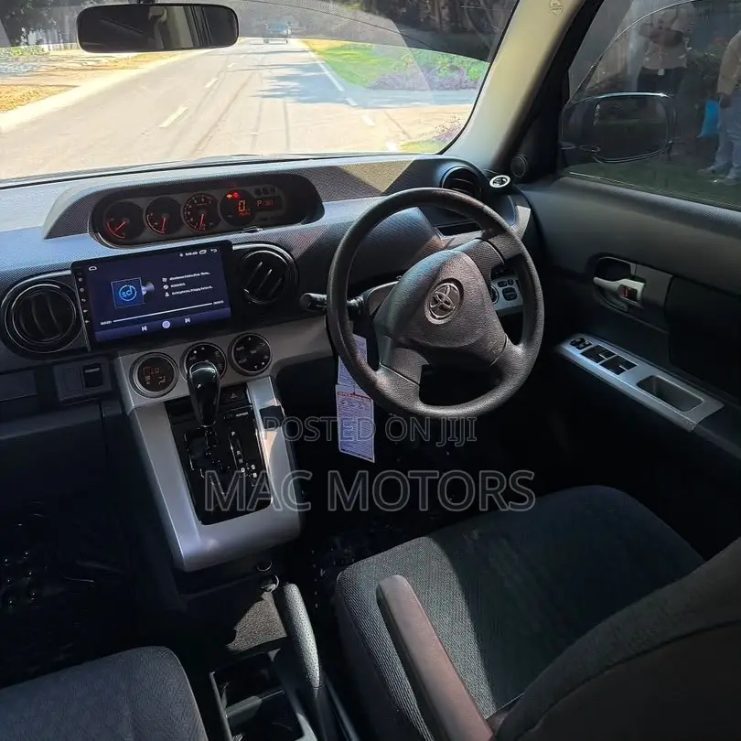Toyota Corolla Rumion 2009 Black