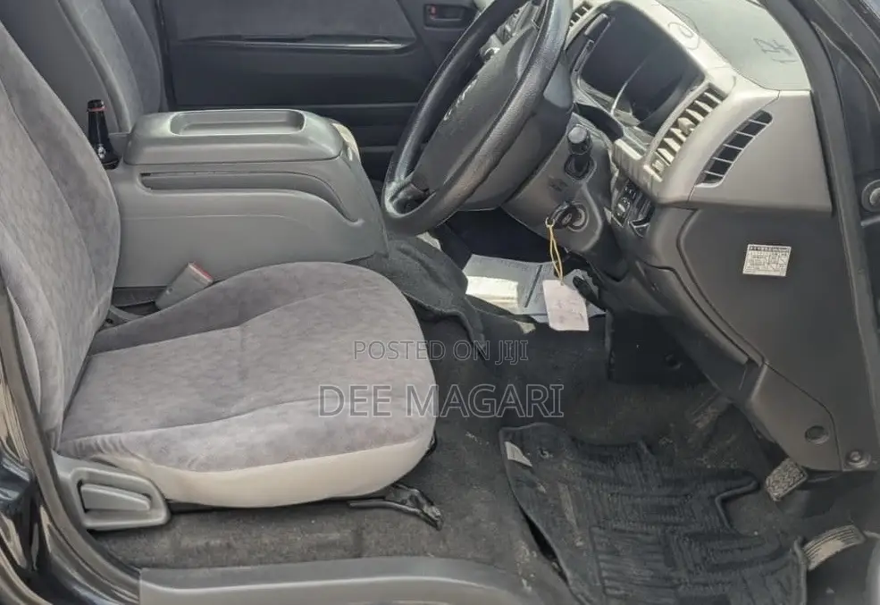 Toyota Harrier 2010 Black