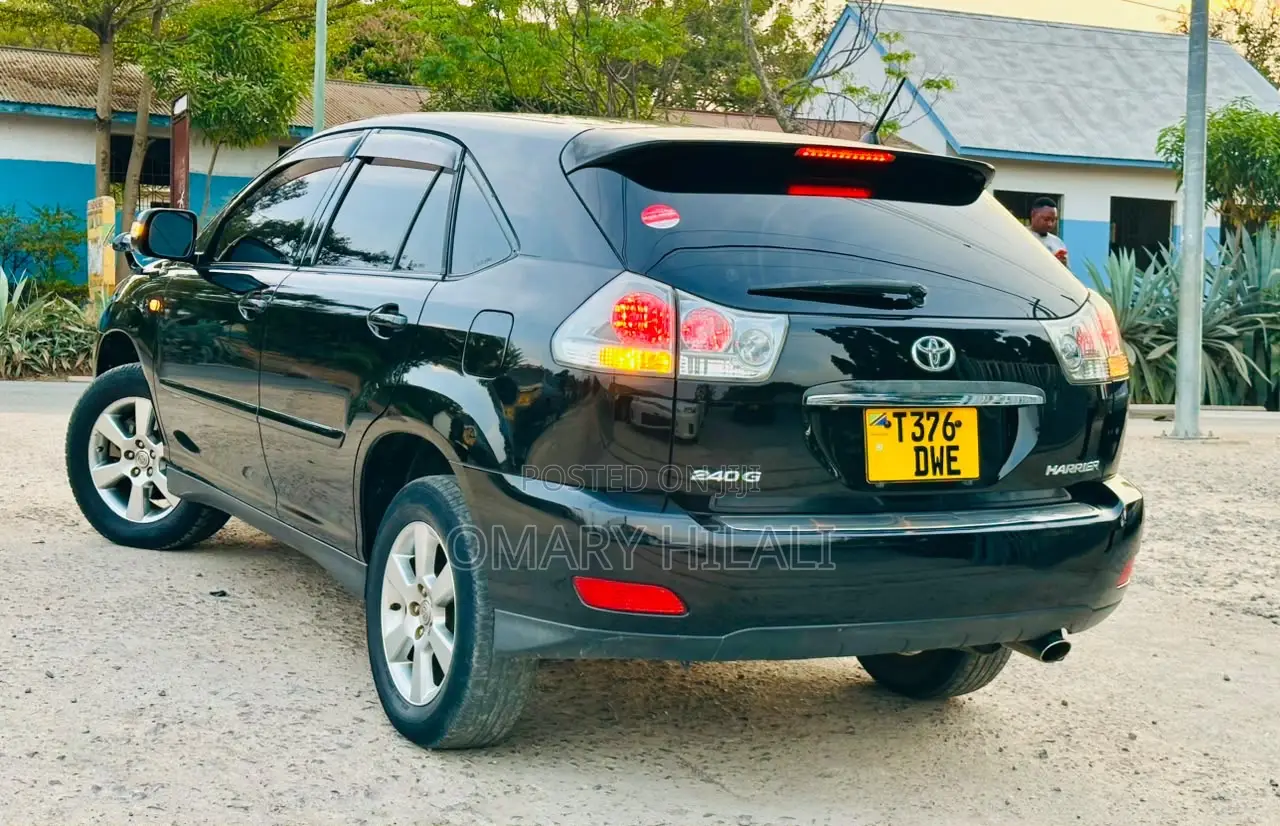 Toyota Harrier 2006 Black
