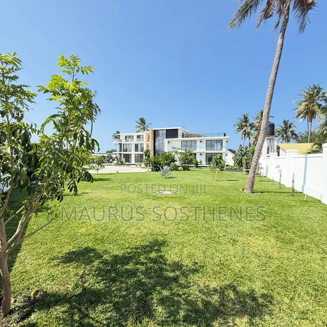 4bdrm Bungalow in Bahari Beach, Kunduchi for sale