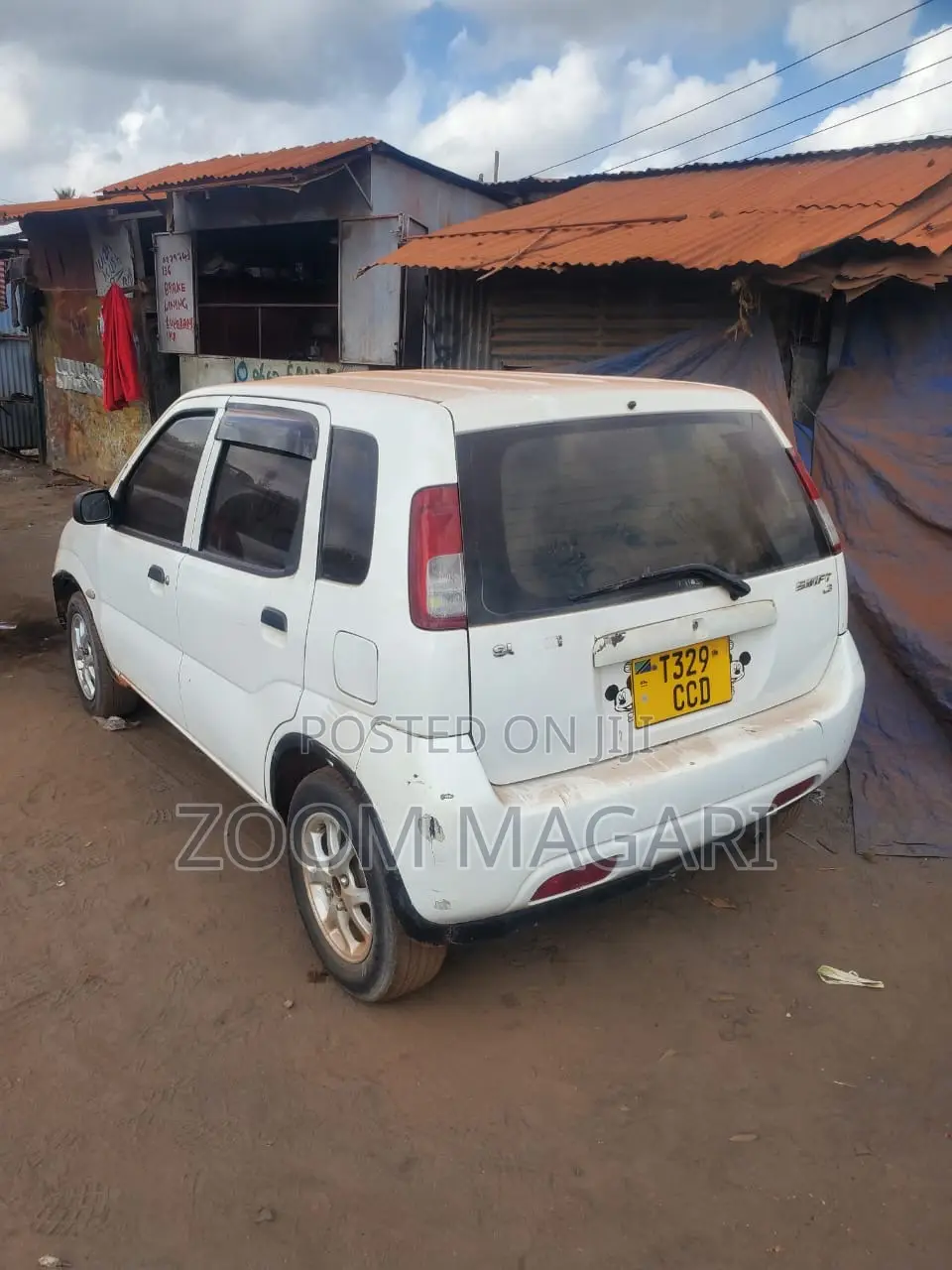 Suzuki Swift 2004 White