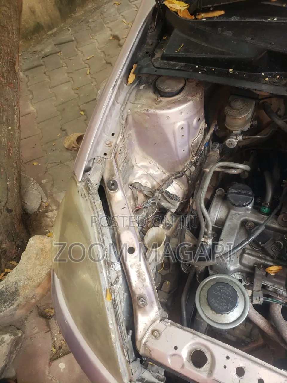 Toyota Vitz 2002 Silver