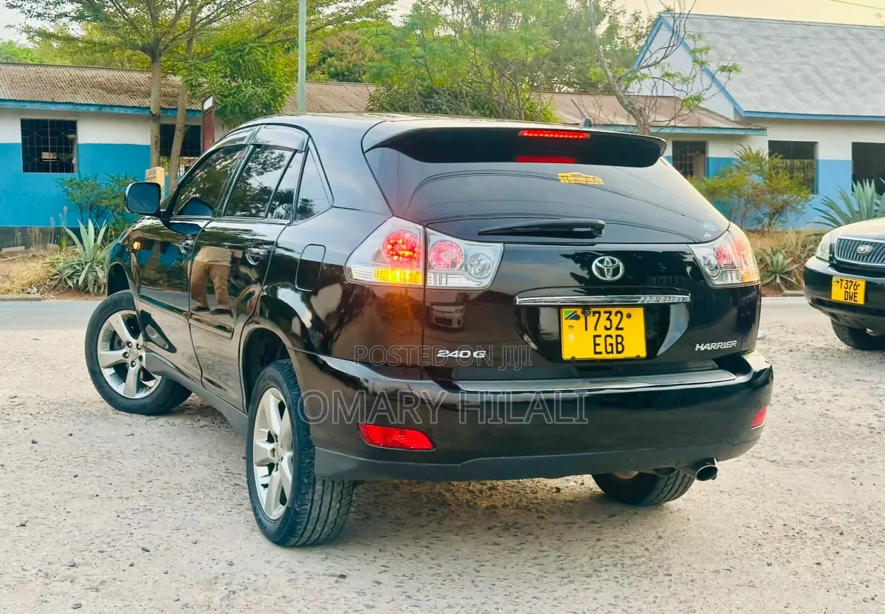 Toyota Harrier 2006 Black