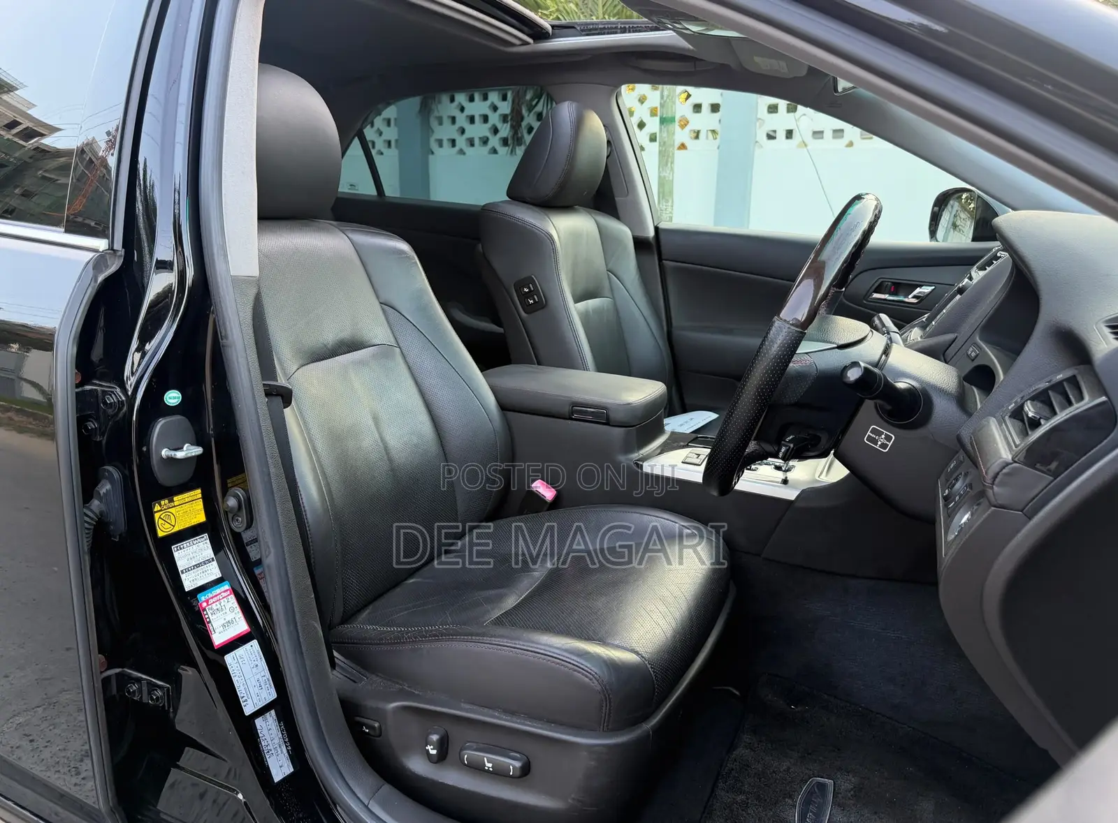 Toyota Crown 2010 Black