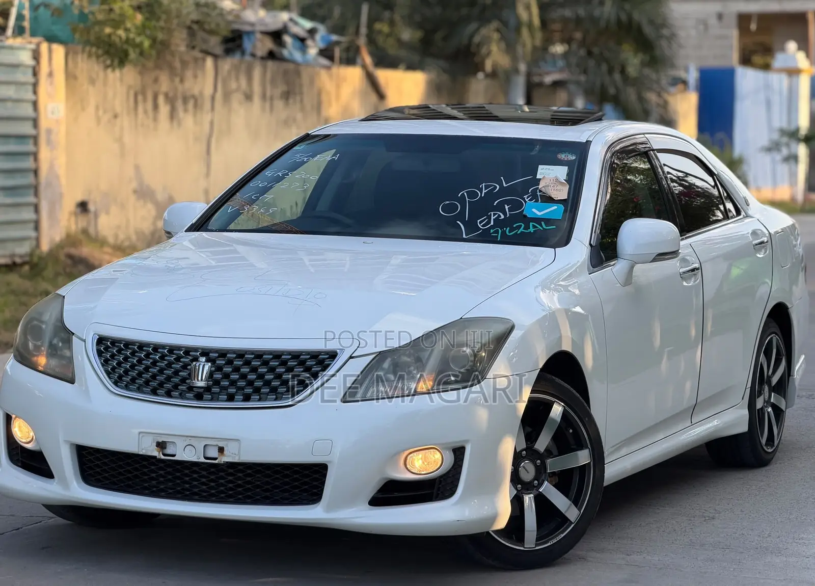 Toyota Crown 2008 White