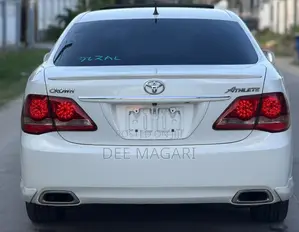 Toyota Crown 2008 White