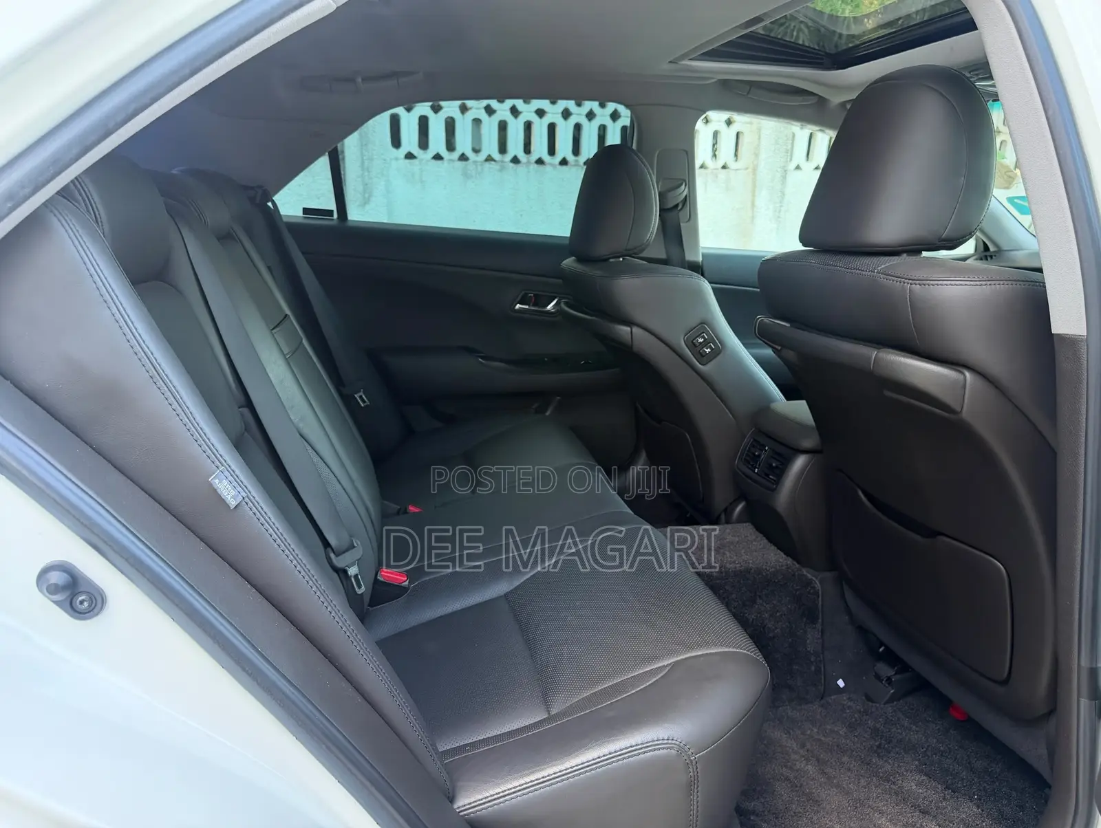 Toyota Crown 2008 White