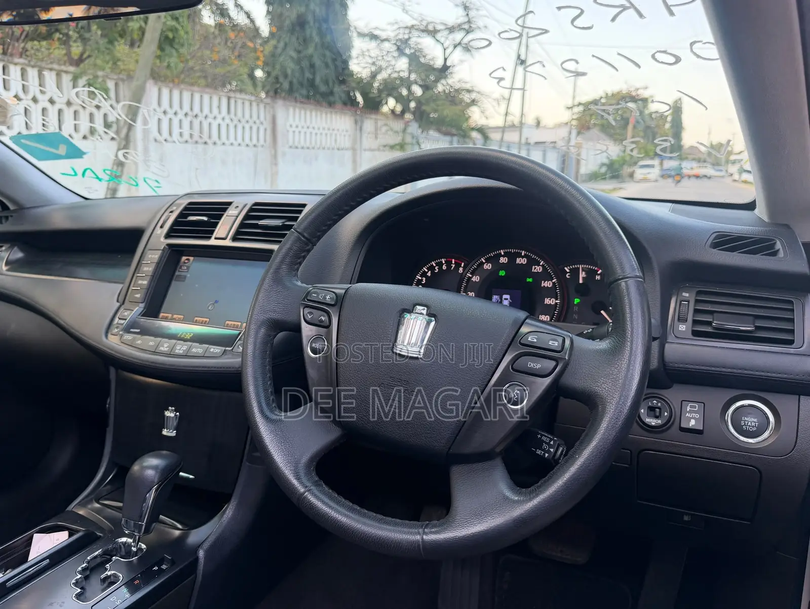 Toyota Crown 2008 White