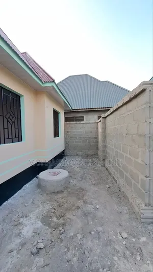 2bdrm House in Zingiziwa Hospital, Chanika for sale