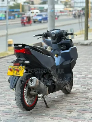 Honda Vario 2023 Gray