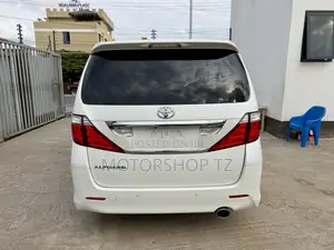 Toyota Alphard 2.4 Petrol FWD 2009 White