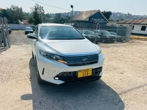 Toyota Harrier 2019 White