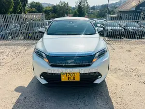 Toyota Harrier 2019 White