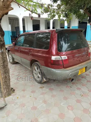Subaru Forester 2000 Burgundy