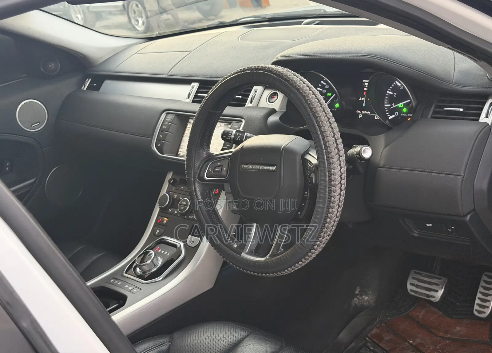 Land Rover Range Rover Evoque Dynamic 4dr SUV AWD (2.0L 4cyl Turbo 9A) 2015 White