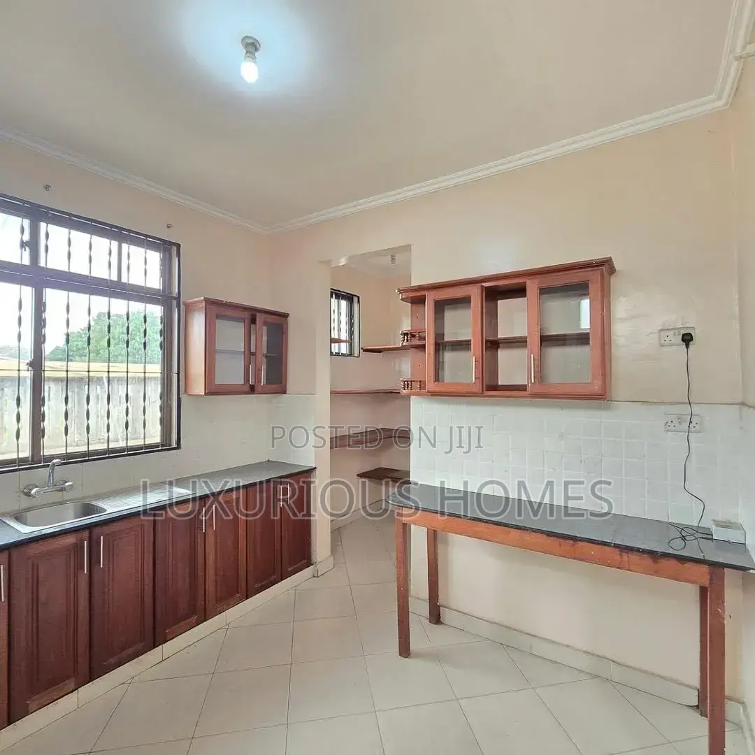 2bdrm House in Mikocheni for rent
