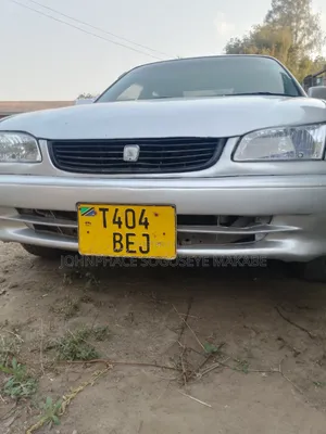 Toyota Corolla 2000 Silver