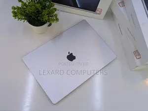 Laptop Apple MacBook Pro 2023 M3 18GB Intel Core M3 SSD 512GB