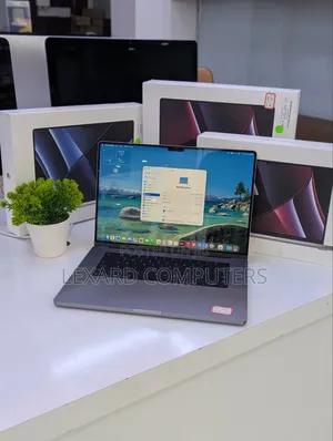 Laptop Apple MacBook Pro 2023 M2 Max 32GB Apple M2 SSD 1T