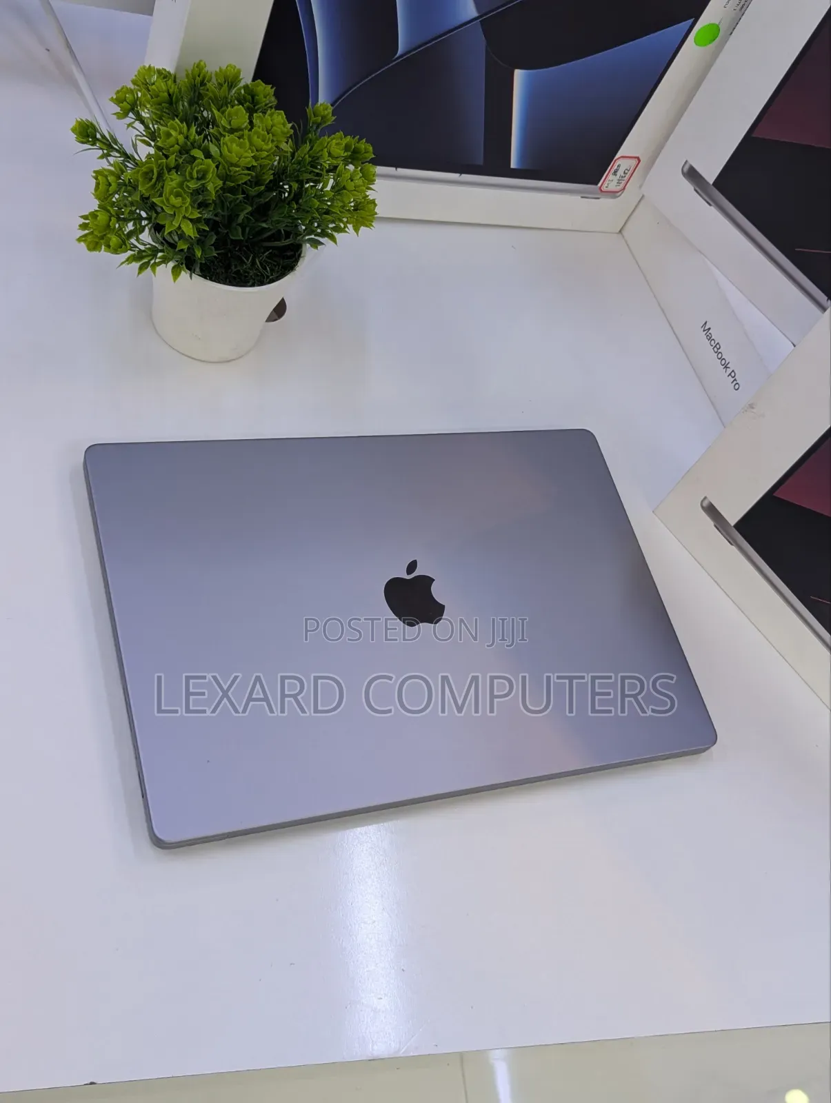 Laptop Apple MacBook Pro 2023 M2 Max 32GB Apple M2 SSD 1T