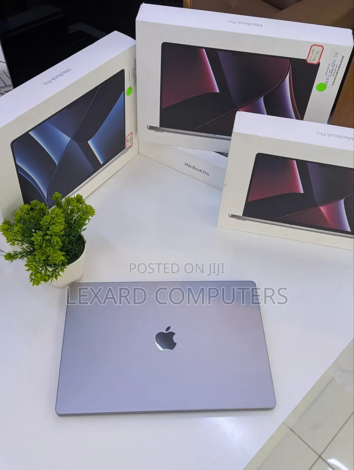 Laptop Apple MacBook Pro 2023 M2 Max 32GB Apple M2 SSD 1T