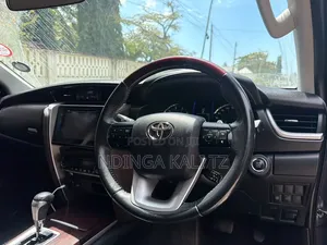Toyota Fortuner 2019 Gray