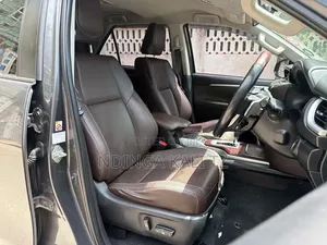 Toyota Fortuner 2019 Gray