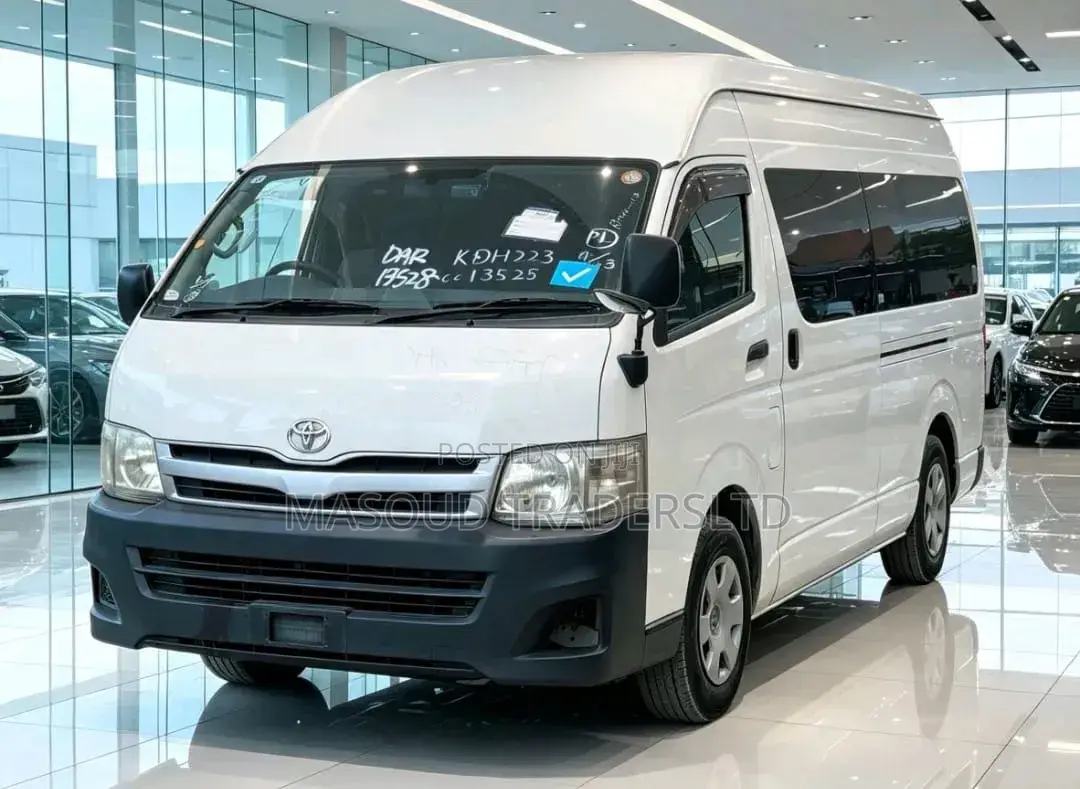 Toyota Quantum 2012