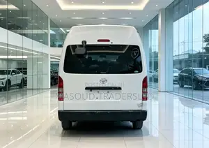 Toyota Quantum 2012