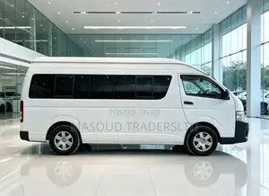 Toyota Quantum 2012
