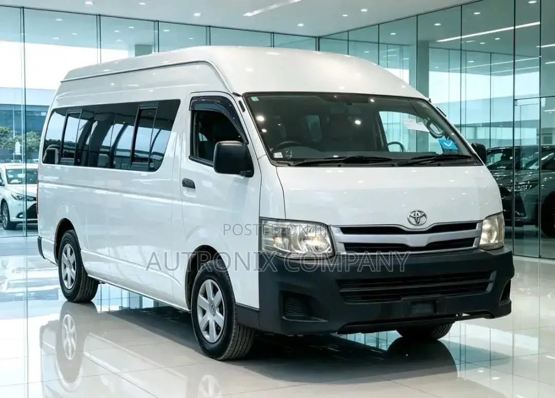 Toyota Quantum 2012