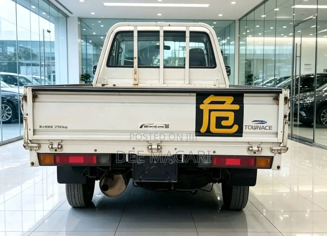 Toyota TownAce 2005 White