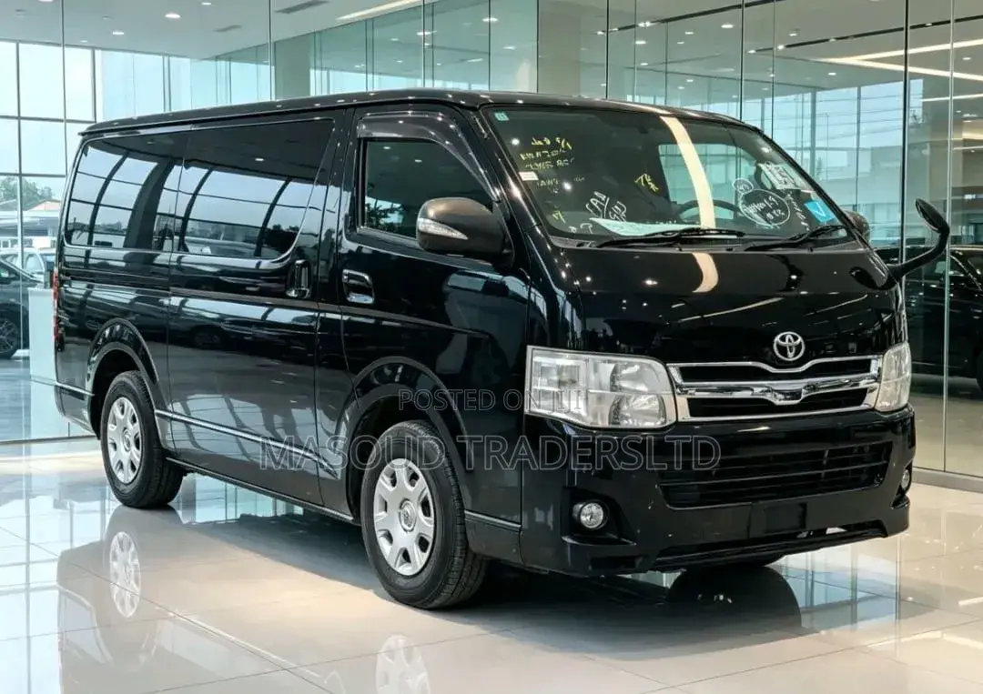 Toyota Quantum 2011 Black