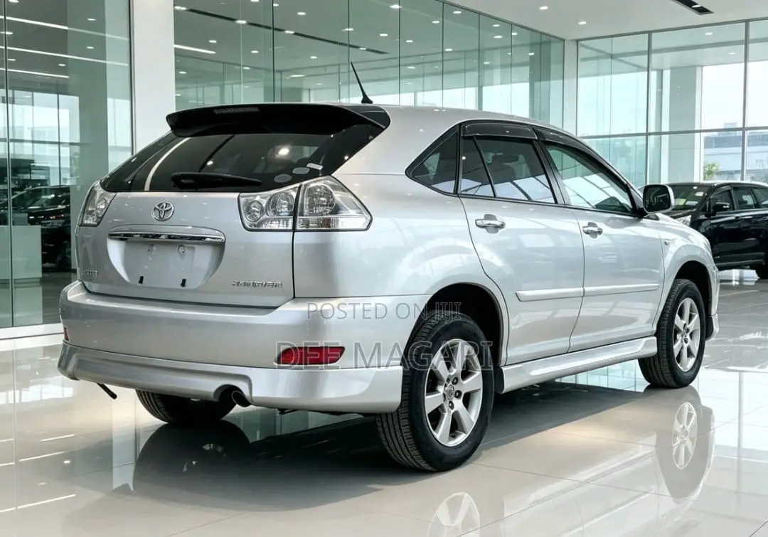 Toyota Harrier 2008 Silver