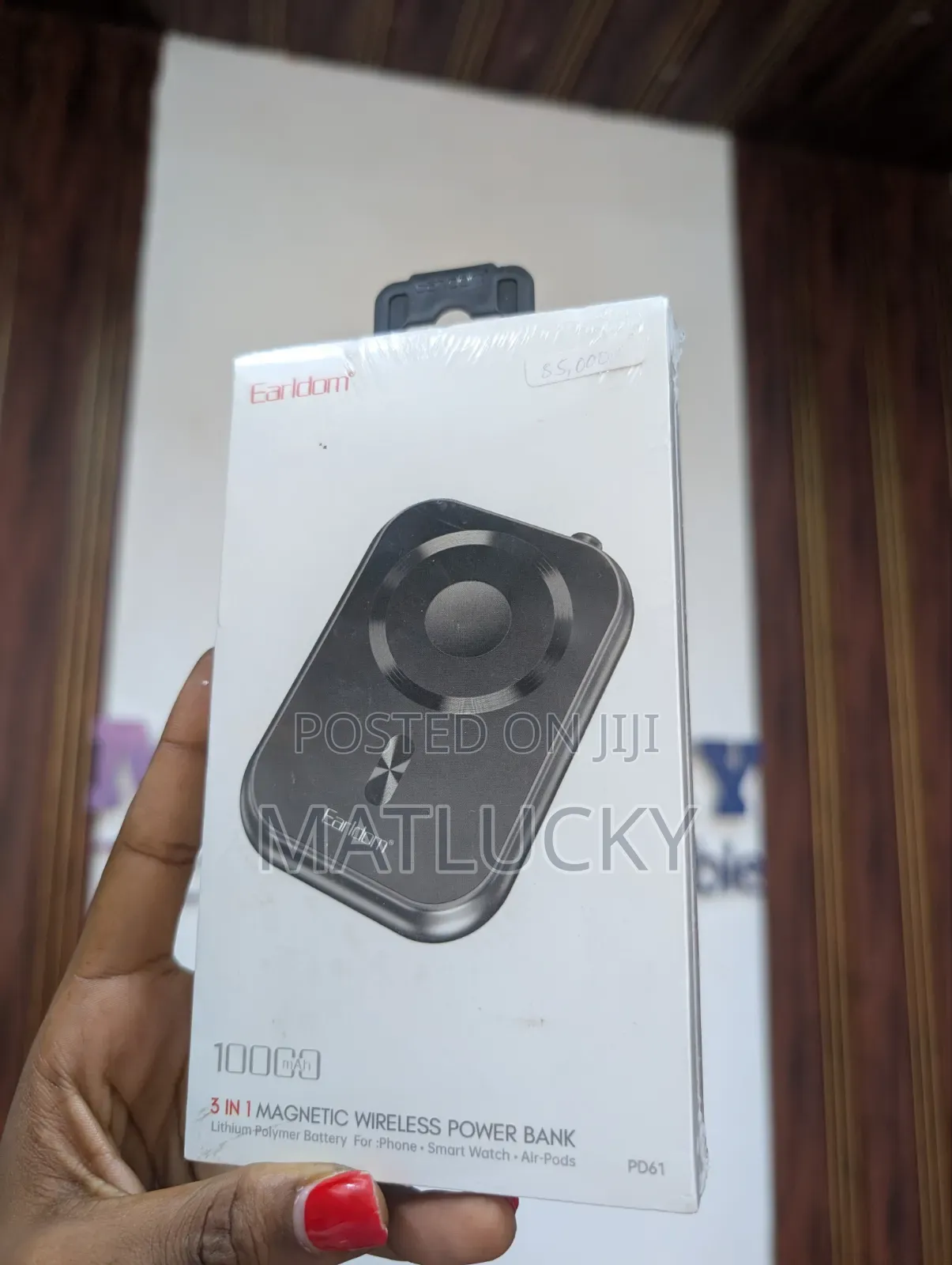 3 in 1 Magnetic Wireless Power Bank ( PD61)