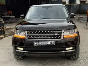 Land Rover Range Rover Vogue 2015 Black
