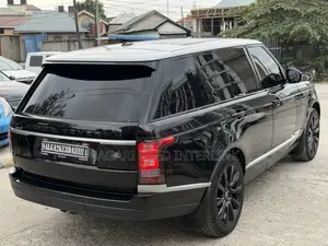 Land Rover Range Rover Vogue 2015 Black