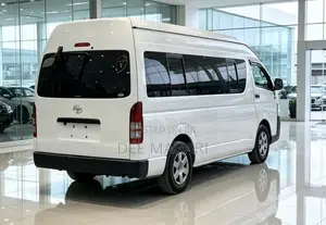 Toyota Quantum 2012 White